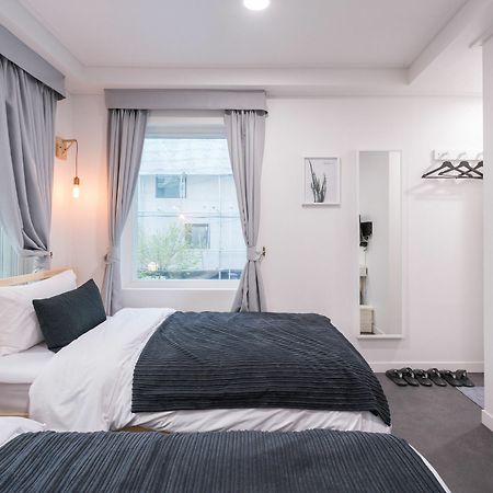 Hotel Mono House Hongdae 2 Seoul Exterior foto