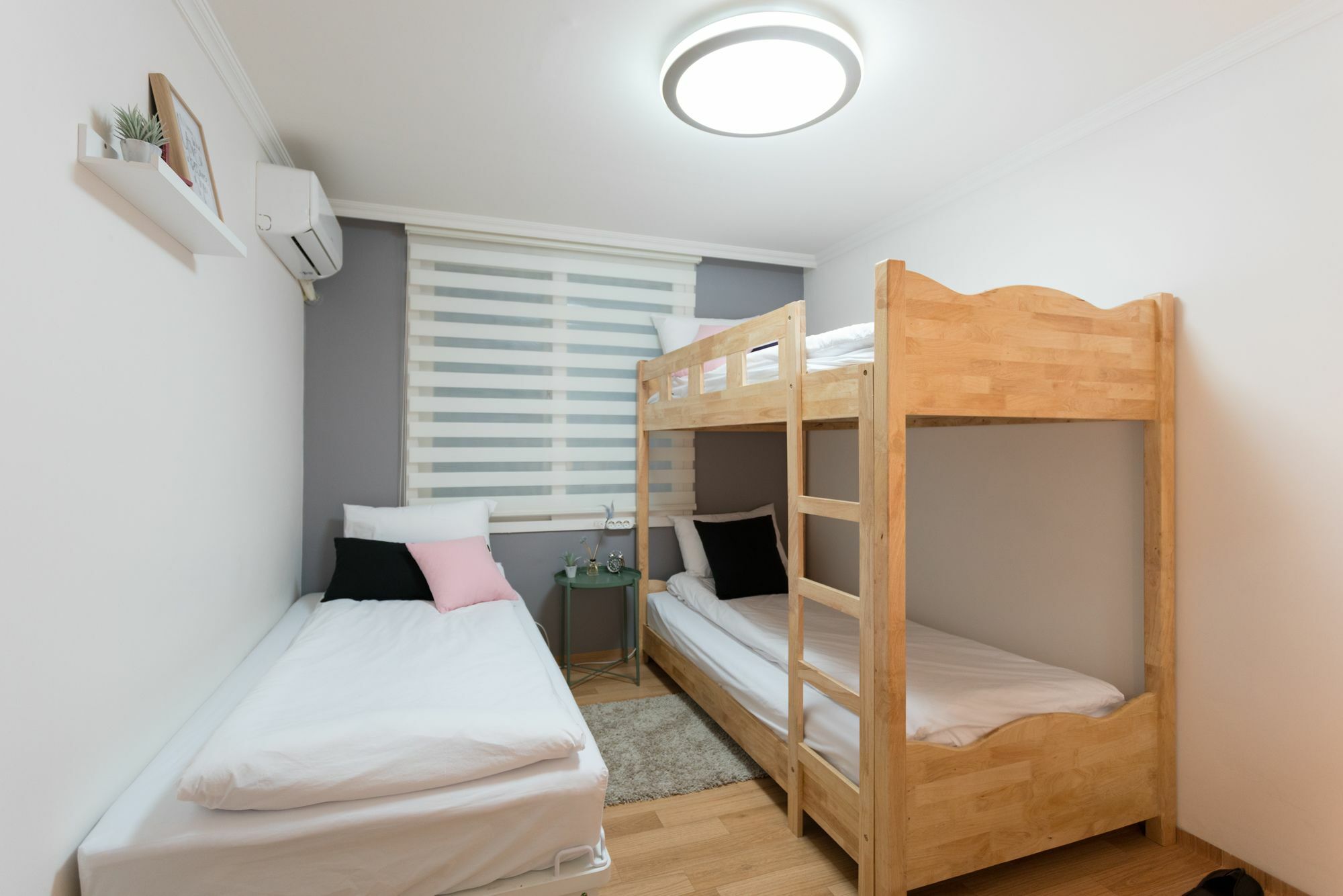 Hotel Mono House Hongdae 2 Seoul Exterior foto
